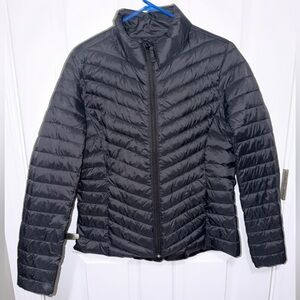 Women’s Medium Lightweight Black Puffer Water Resistant Jacket Old Navy Coat